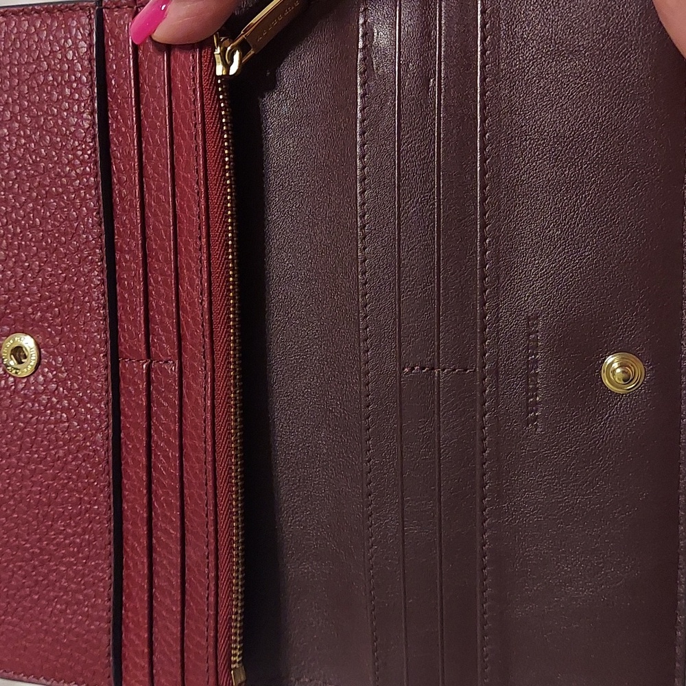 Authentic Burberry Red Leather Long Wallet.  EUC - Picture 5 of 13